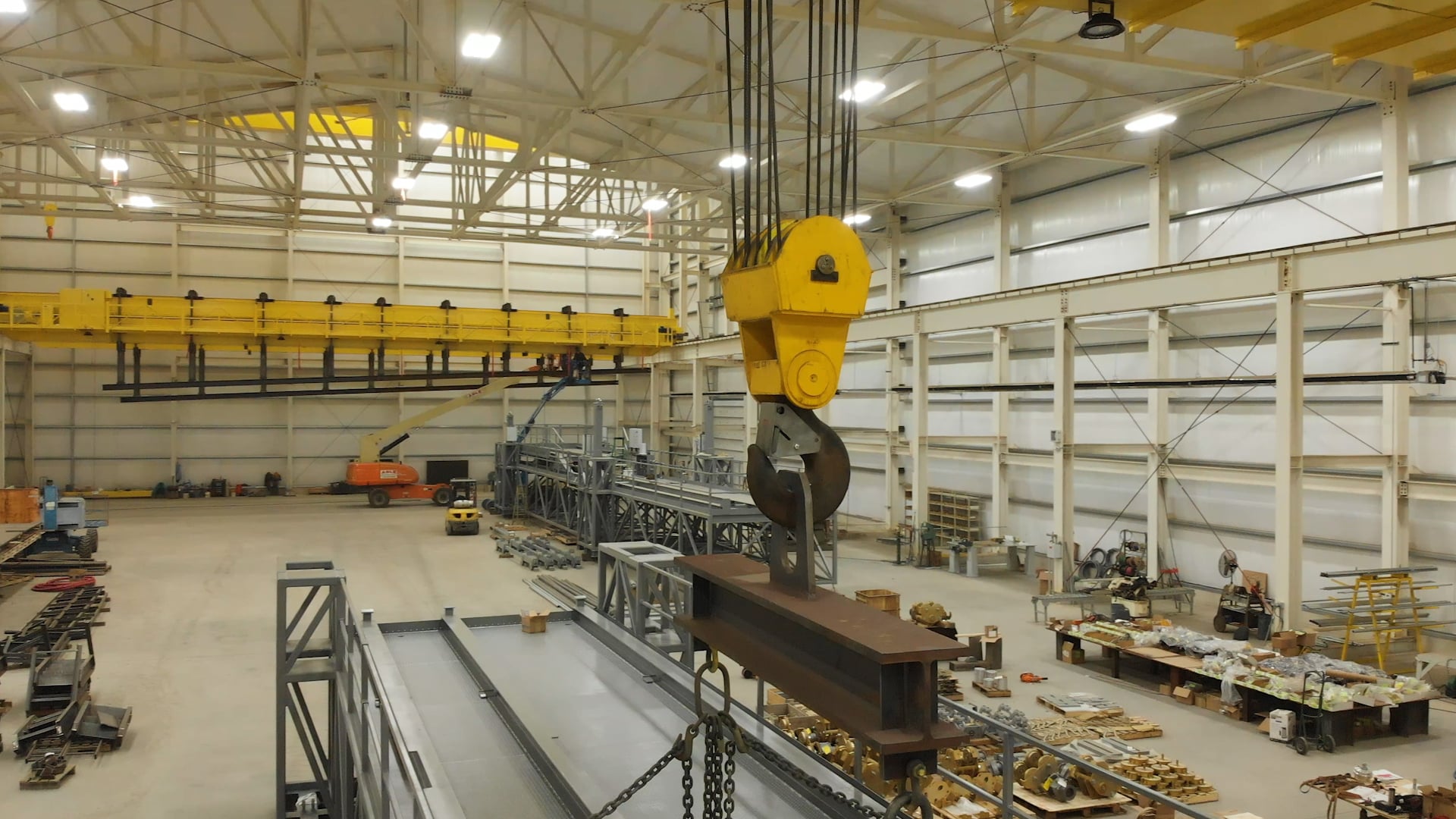 Industrial Icons: American Crane Teams With Thomas for Recruiting,&nbsp;Supporting E-Commerce, and More